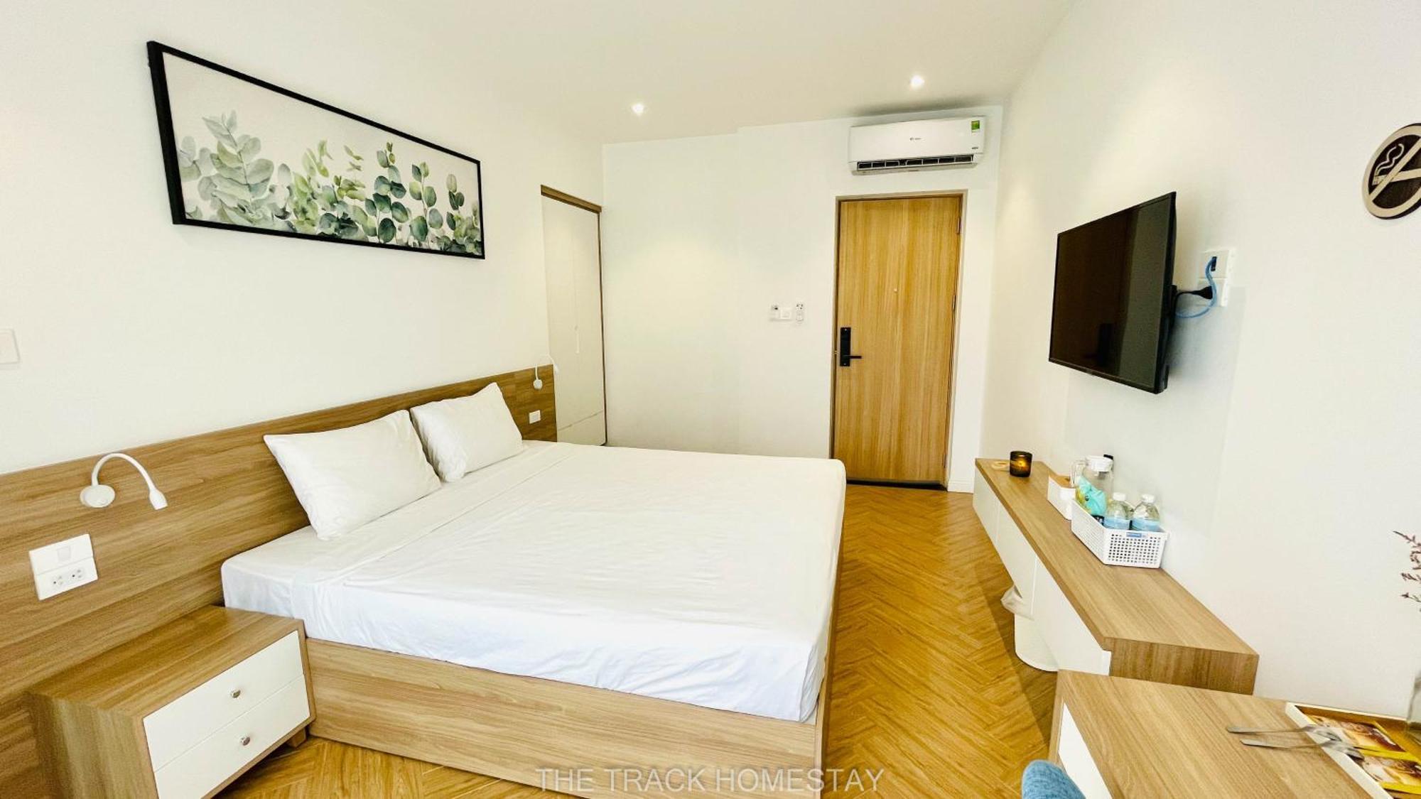 The Track Homestay - Near Bai Dai Beach Cam Lam Ngoại thất bức ảnh