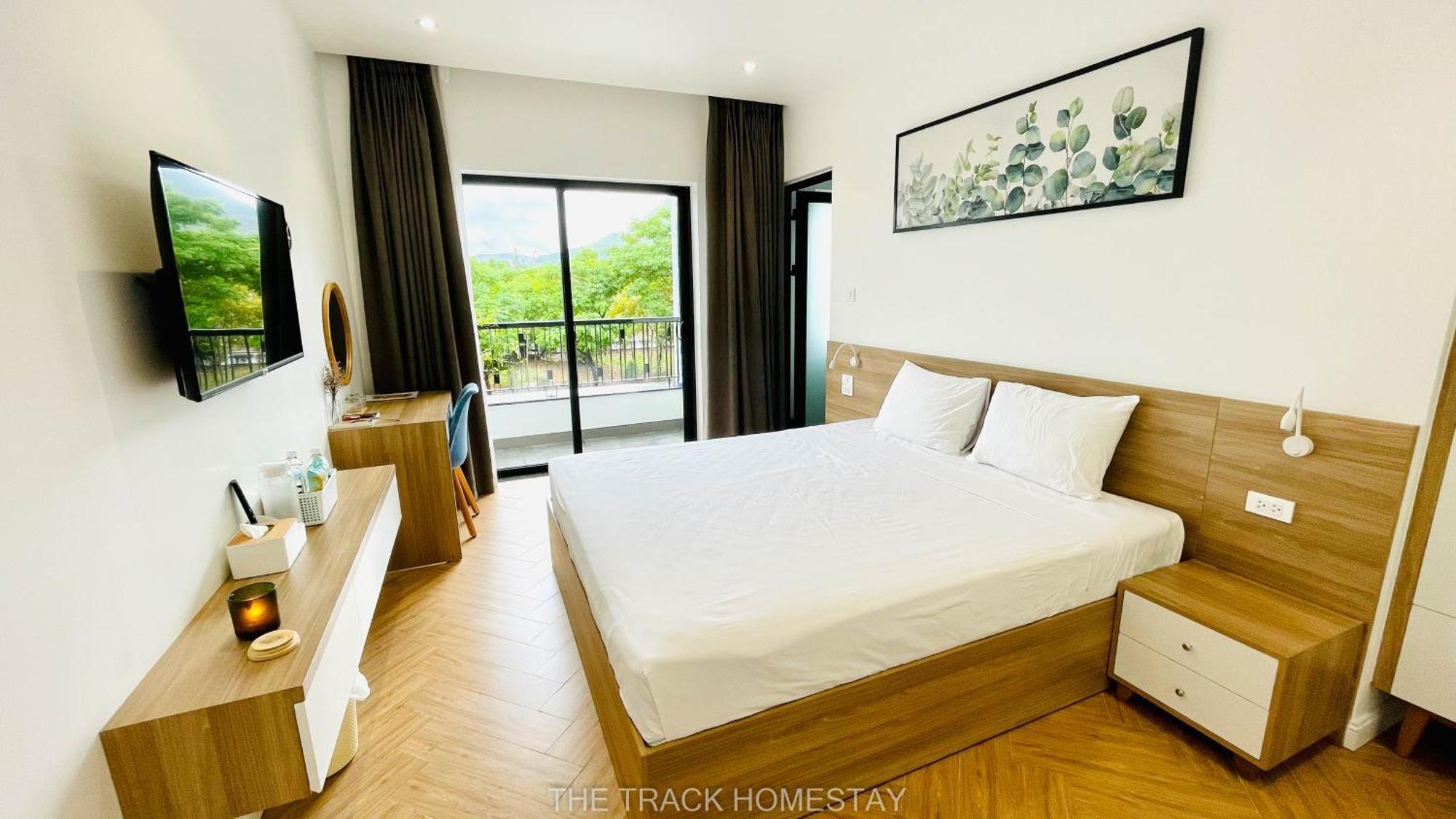 The Track Homestay - Near Bai Dai Beach Cam Lam Ngoại thất bức ảnh