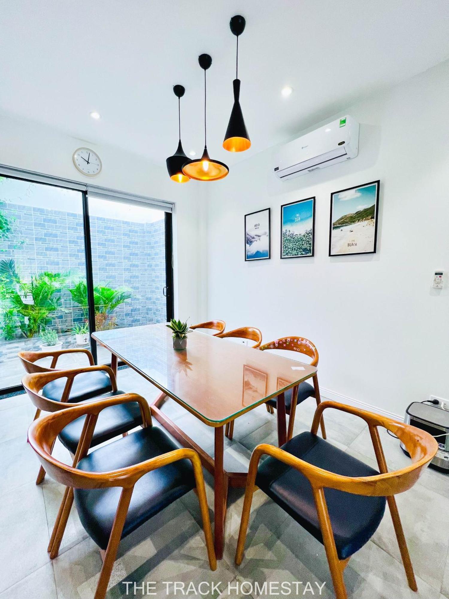The Track Homestay - Near Bai Dai Beach Cam Lam Ngoại thất bức ảnh